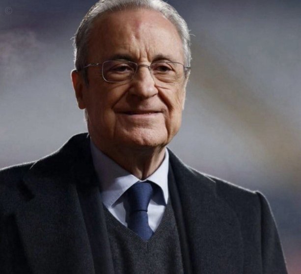 罗马诺：曼联至少想签下两名中场，需先确定欧冠资格&主教练