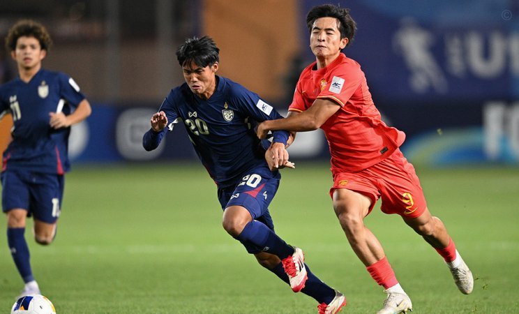 U17国少杀进亚洲杯决赛，宋凯熬夜观看比赛