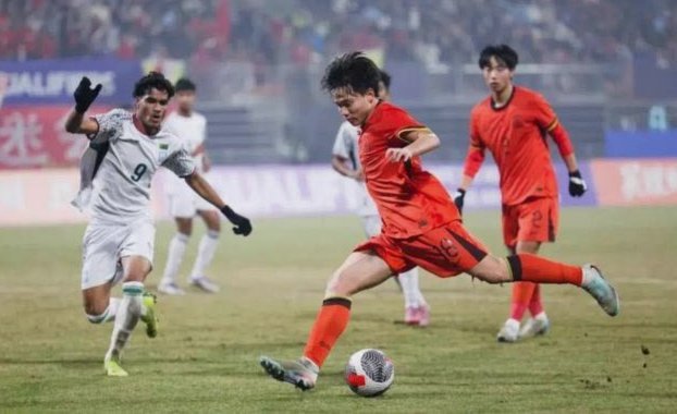 日本教练浮岛敏中国执教压力山大