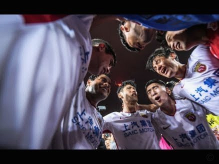 李国旭：外界把队里年轻球员捧太高，他们要专注于足球上