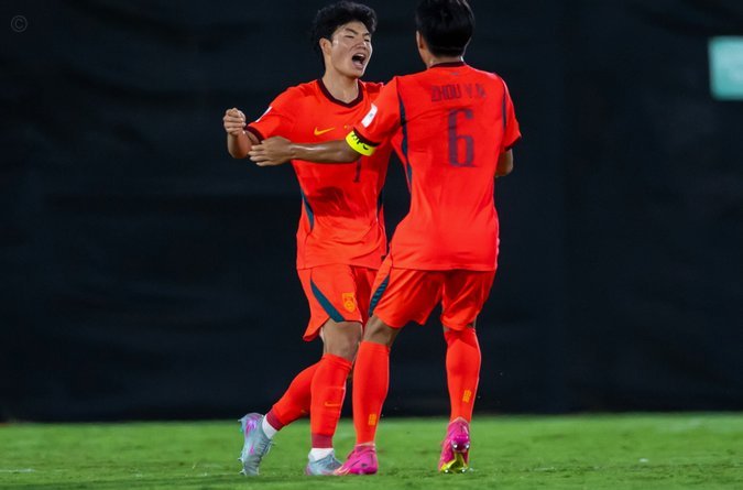 U17国足vs毕尔巴鄂U17首发：10人轮换，周雨诺、徐正鹏出战