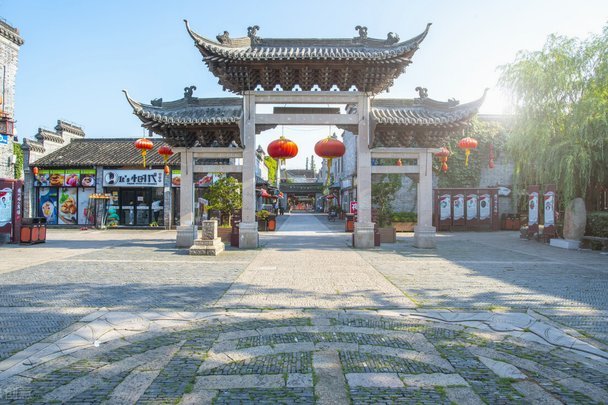 申花点破僵局，扳倒三镇队